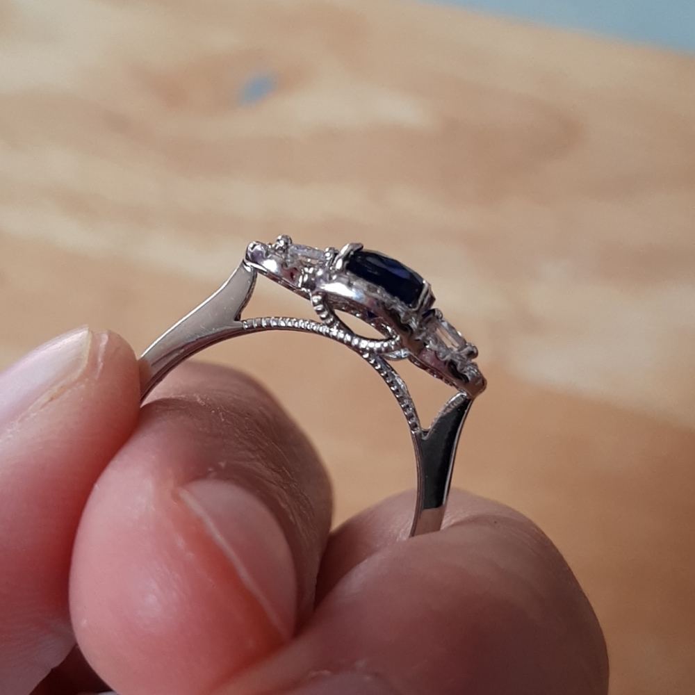 Ring - Picture 2 of 2